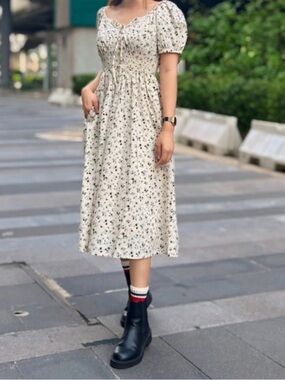 Uniqlo Yellow Summer Floral Puff-Sleeve Midi Dress